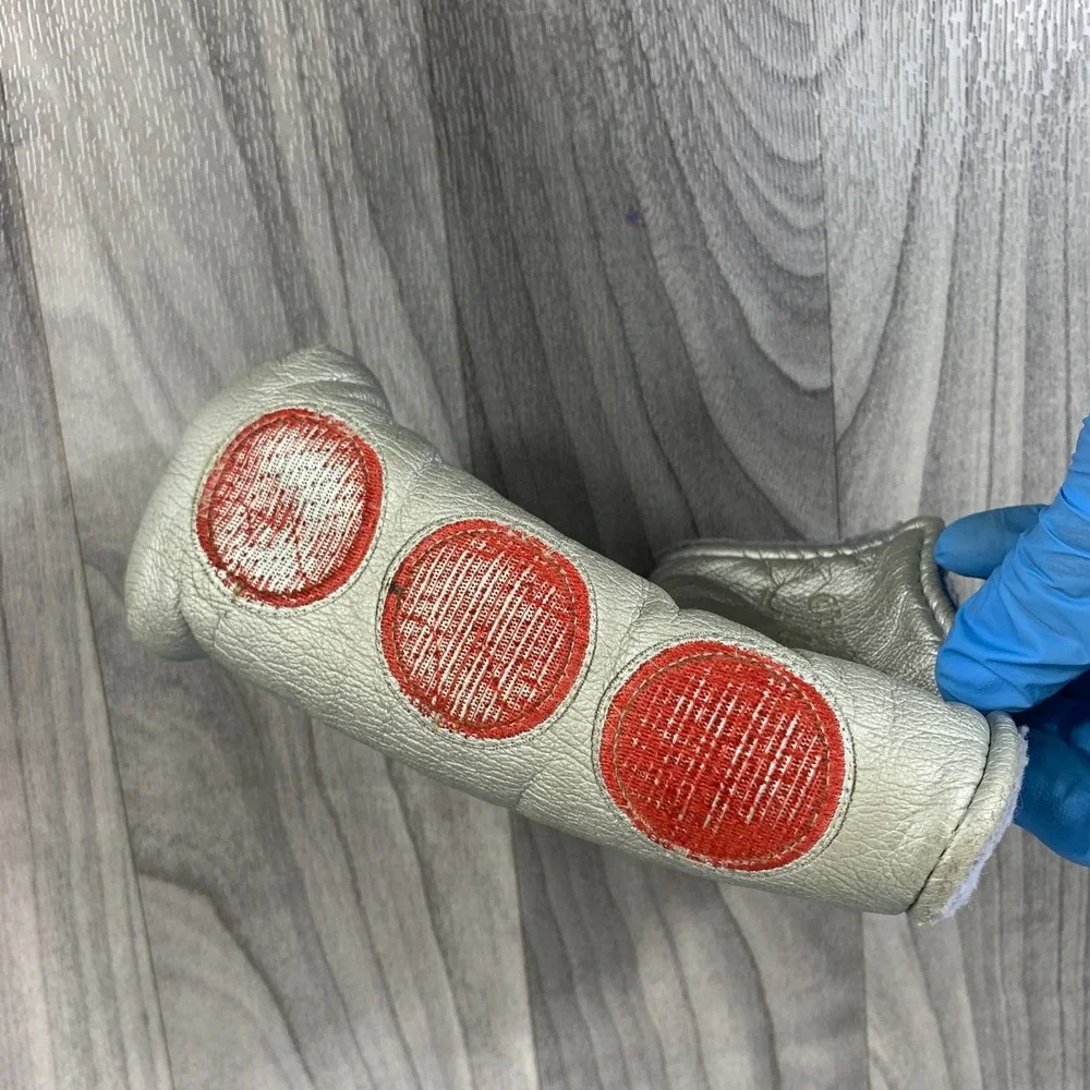 Scotty Cameron Titleist Putter Studio Headcover Silver Red Dots Blade
